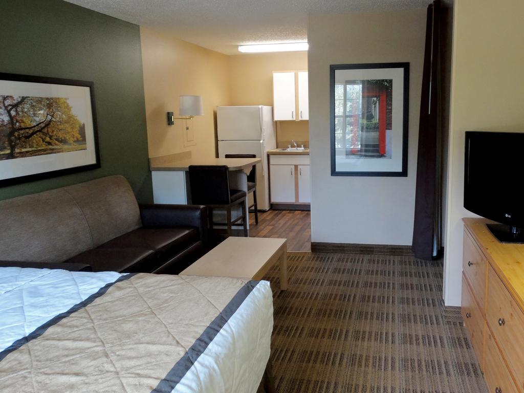 Extended Stay America Select Suites - Atlanta - Perimeter - Hammond Drive Sandy Springs Exterior foto